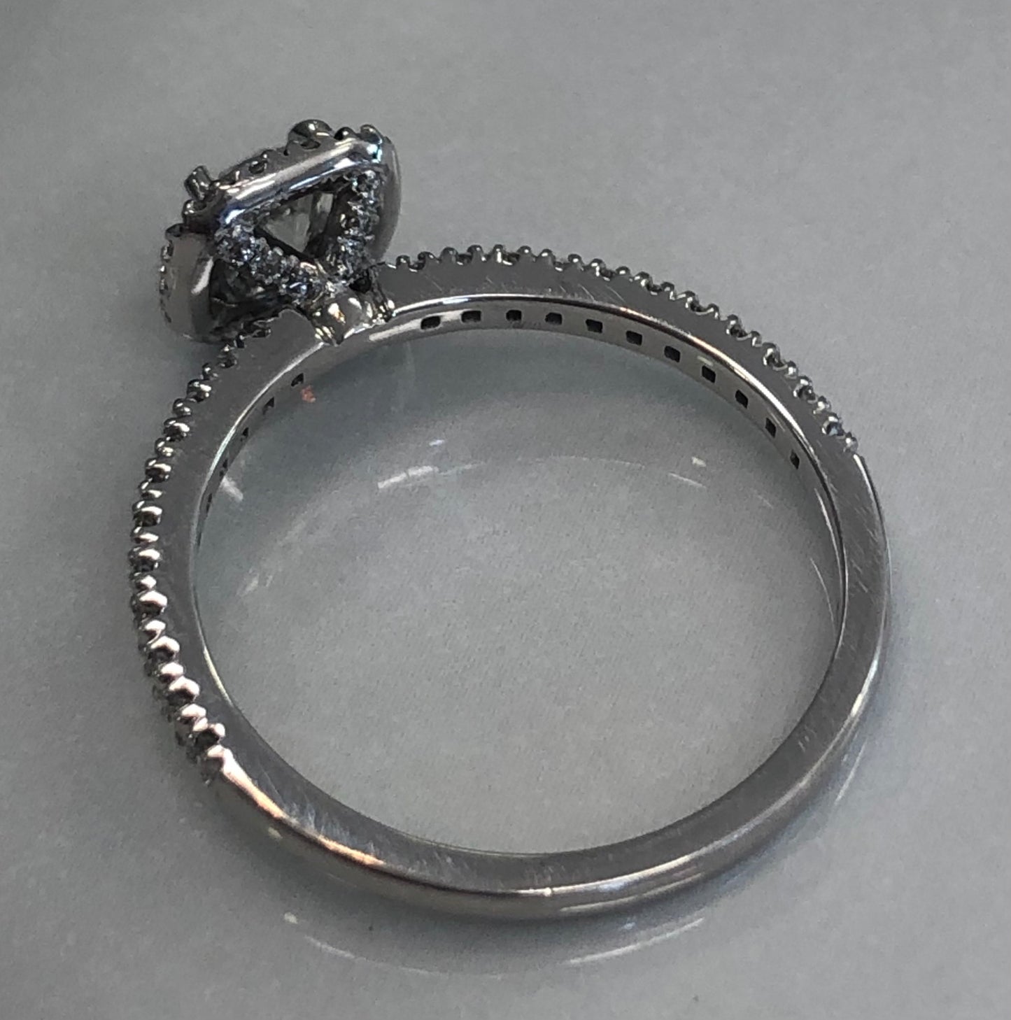 Brilliant Round Cut Natural with Halo Diamond Engagement Ring