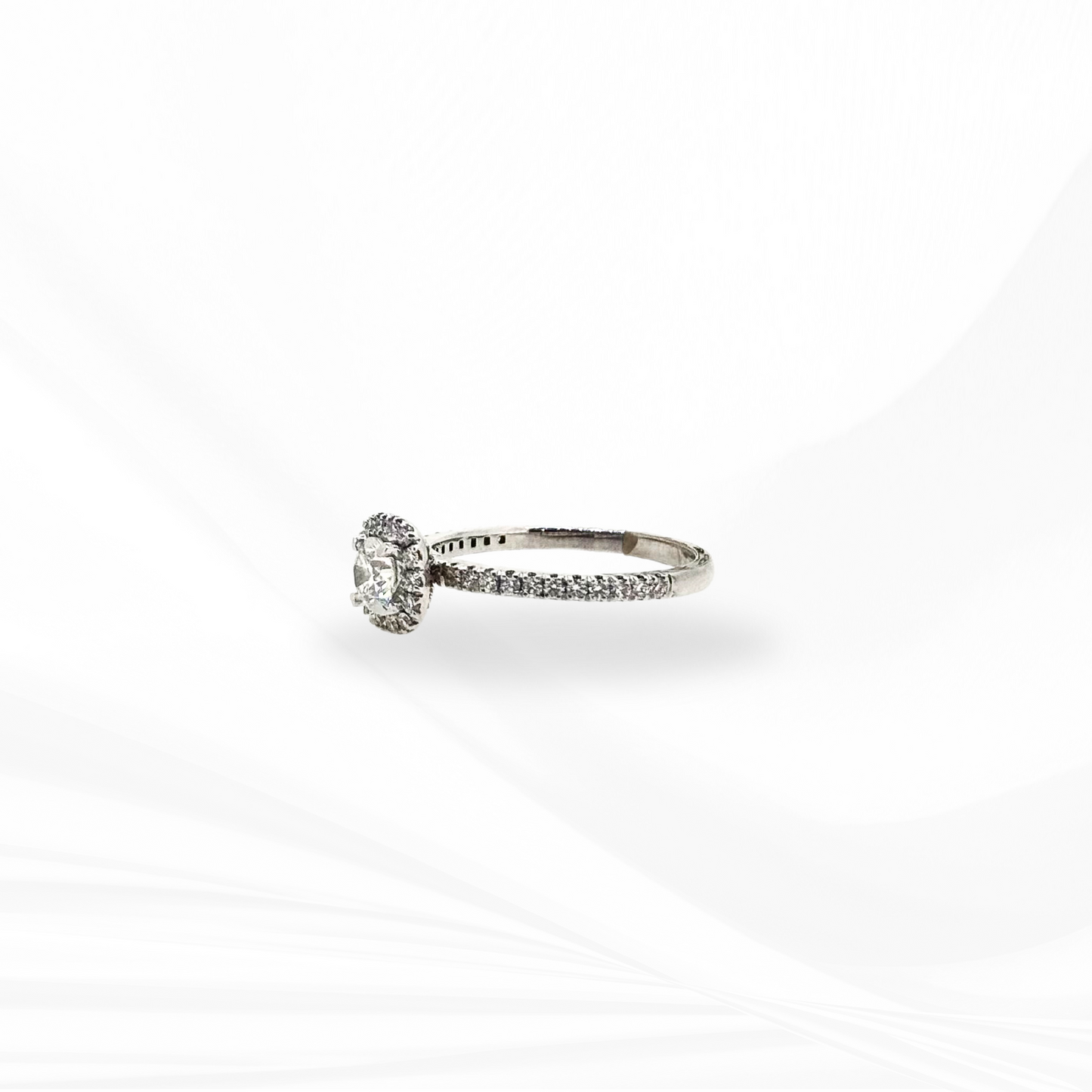 Brilliant Round Cut Natural with Halo Diamond Engagement Ring