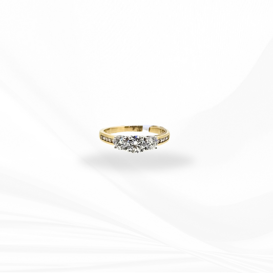 Three Stone Round Brilliant Cut Natural Diamond Engagement Ring