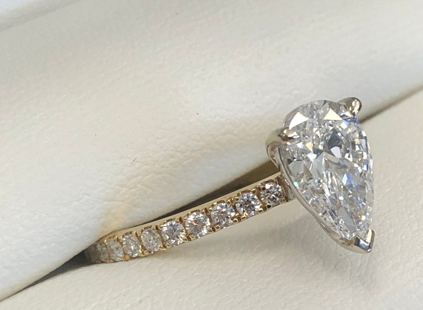 Pear Laboratory Grown Diamond Engagement Ring.