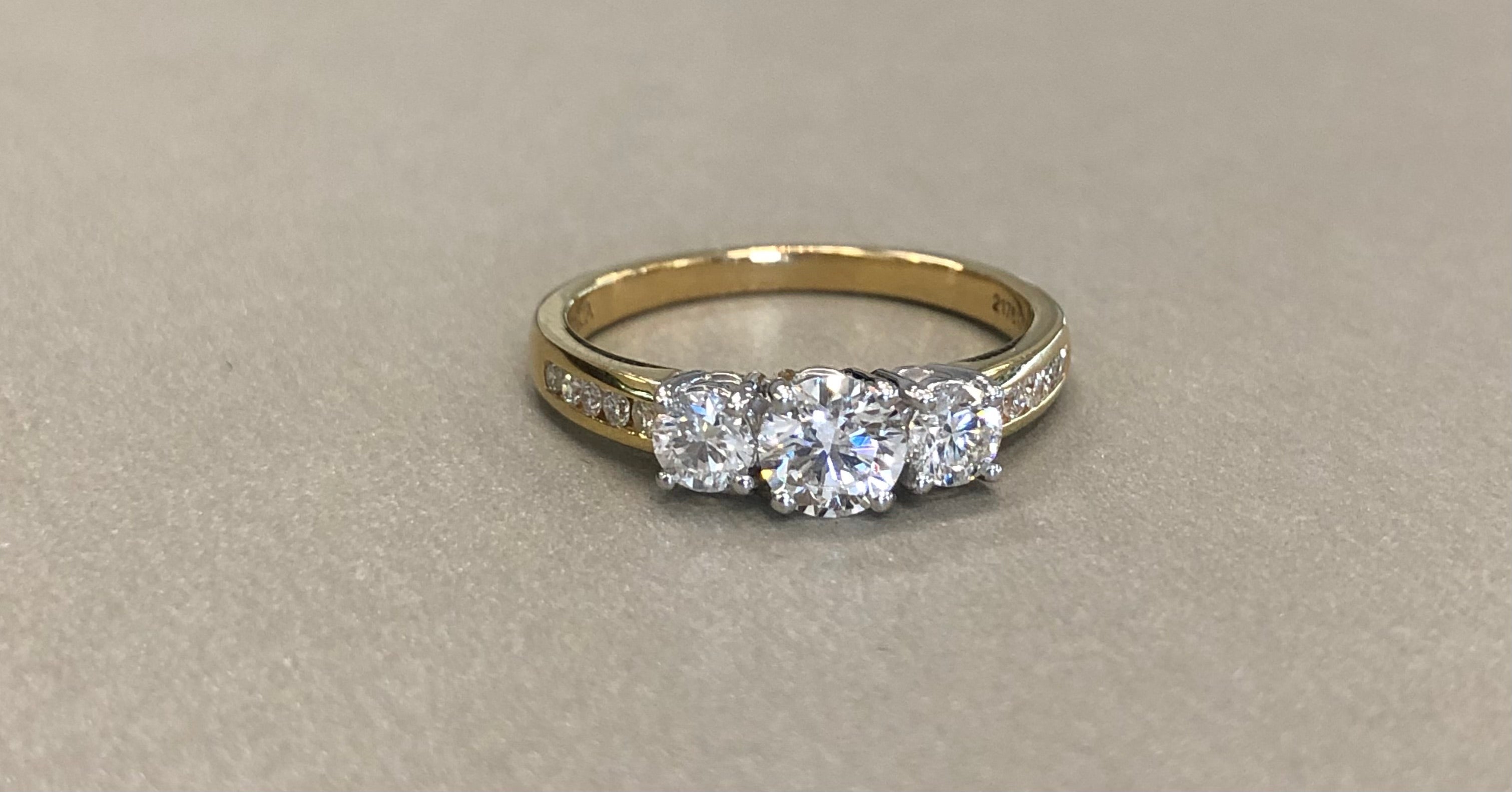 Three Stone Round Brilliant Cut Natural Diamond Engagement Ring